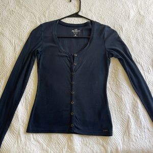 a blue shirt from hollister, great condition